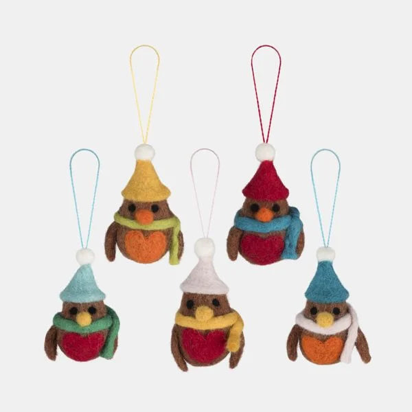 Set of 5 Hanging Felt Robins