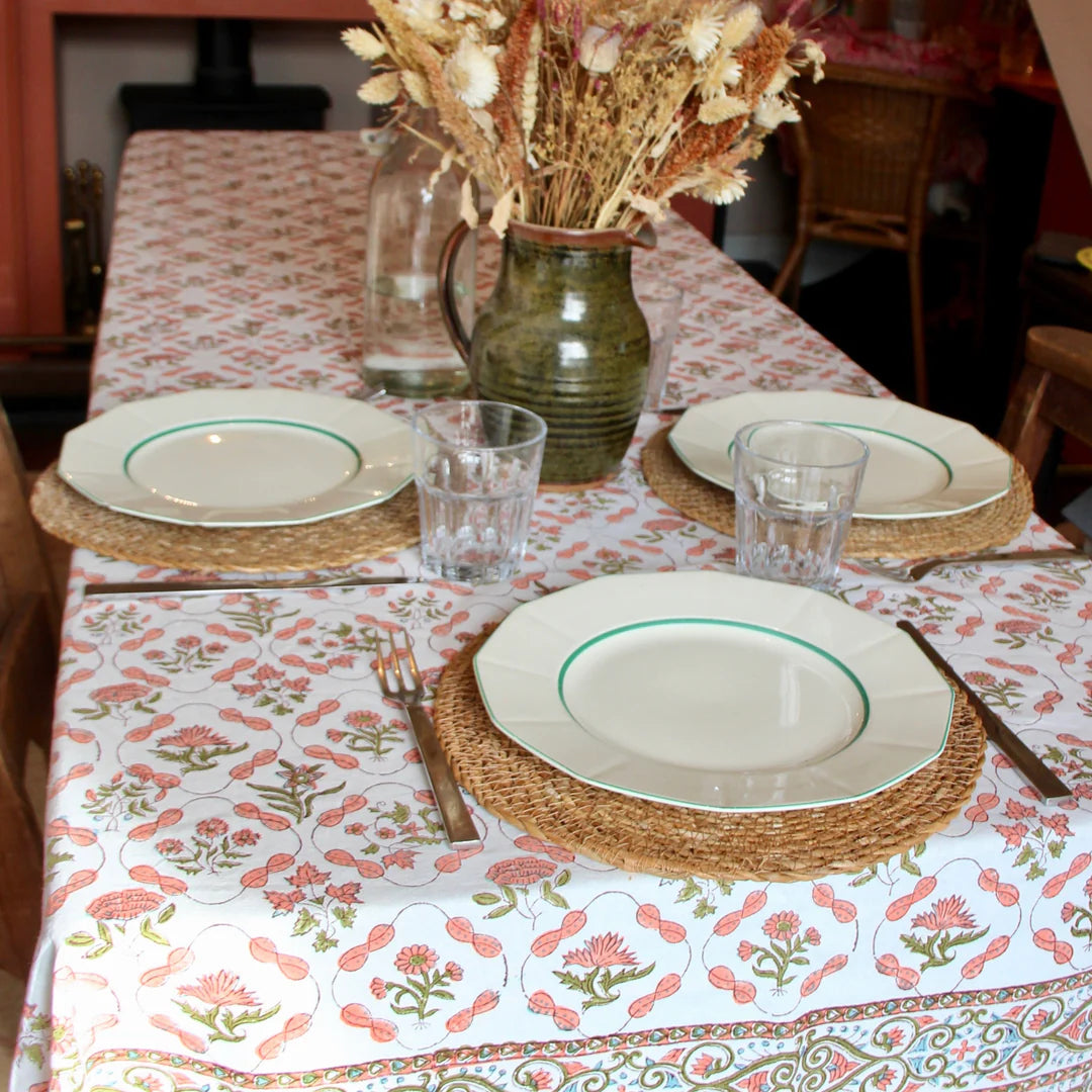 NUTHURST Tablecloth