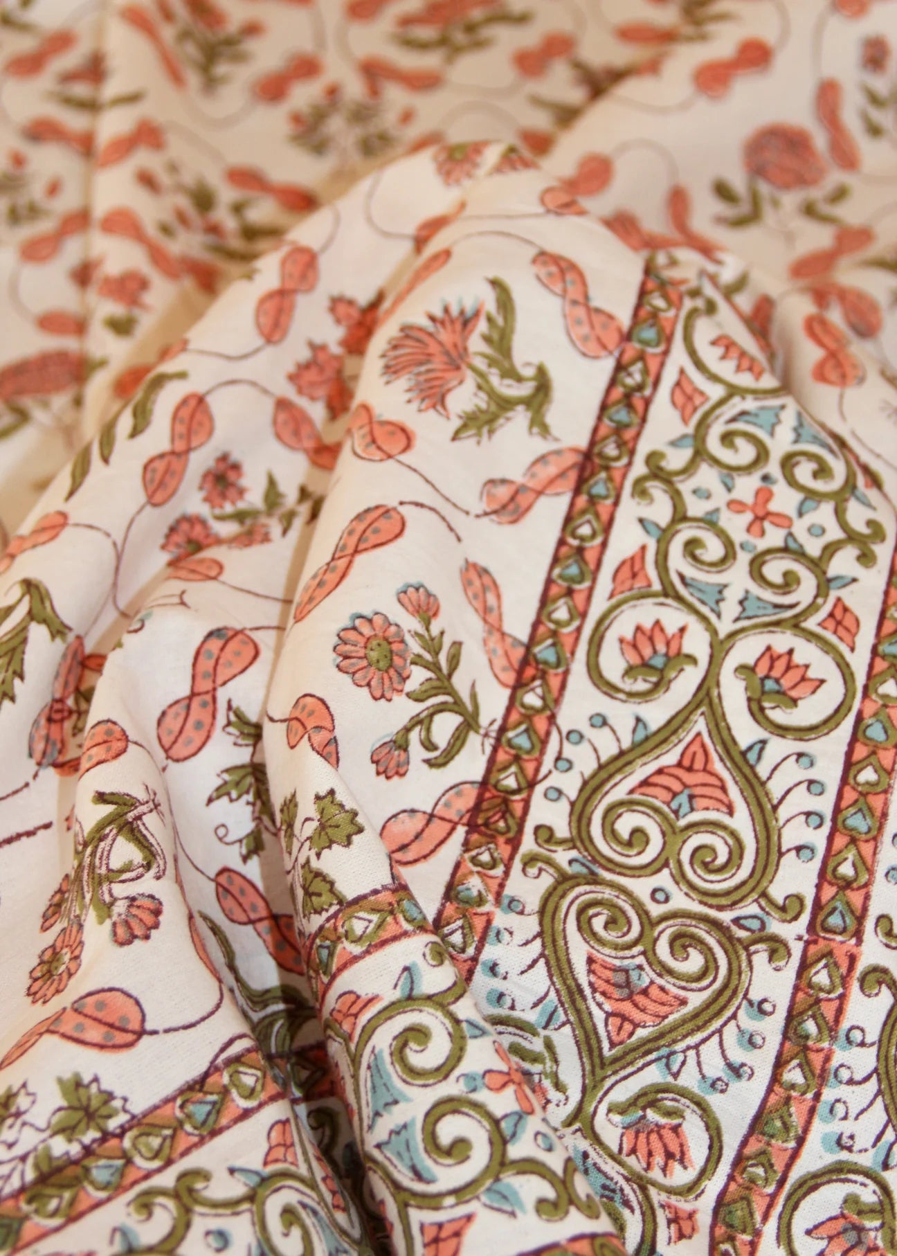NUTHURST Tablecloth