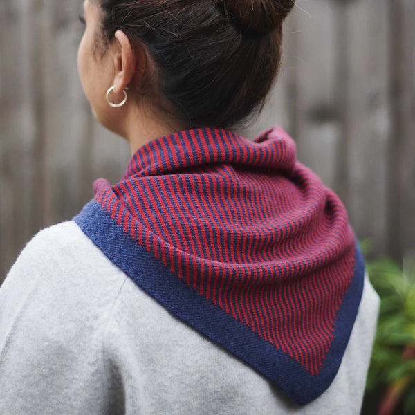 Lambswool Triangle Scarf - Red & Navy