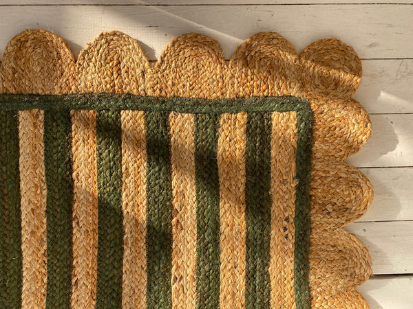 Green Striped Scalloped Jute Doormat / Small Rug