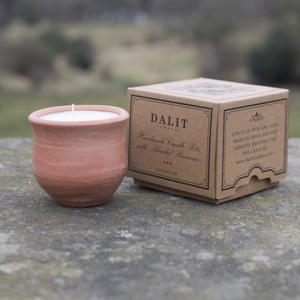 Jasmine Pavani candle in terracotta