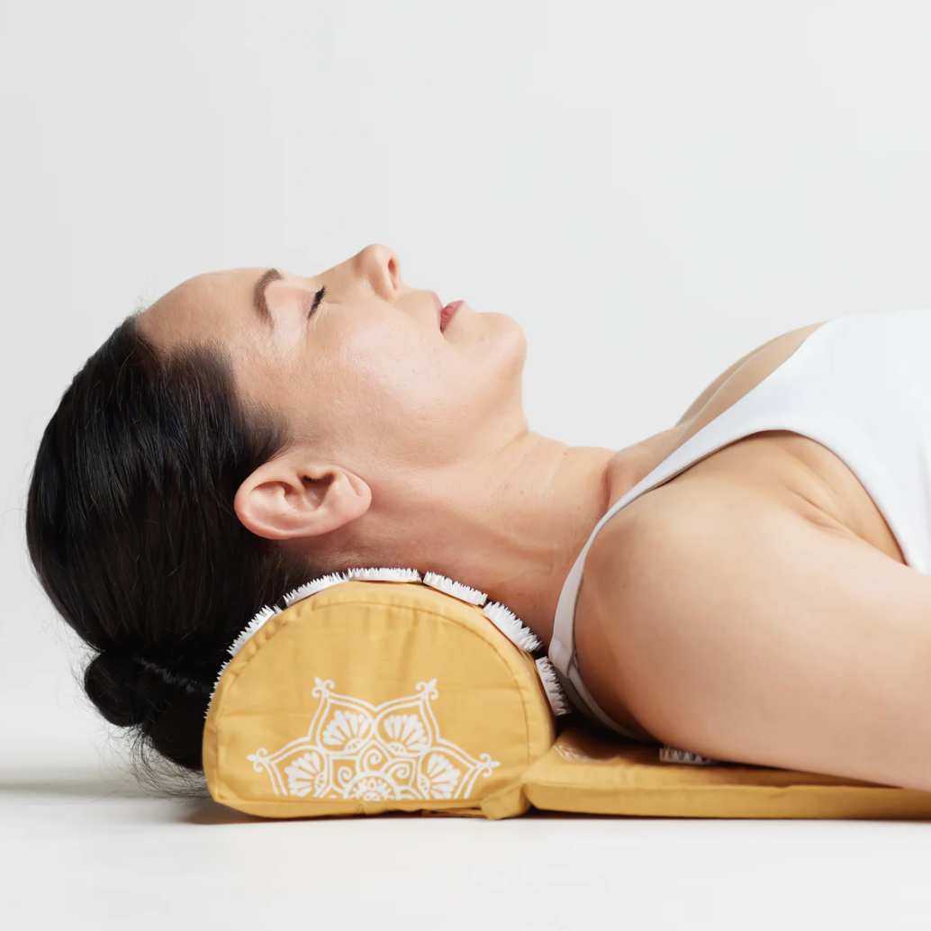 Shakti Acupressure Pillow - Pale Yellow